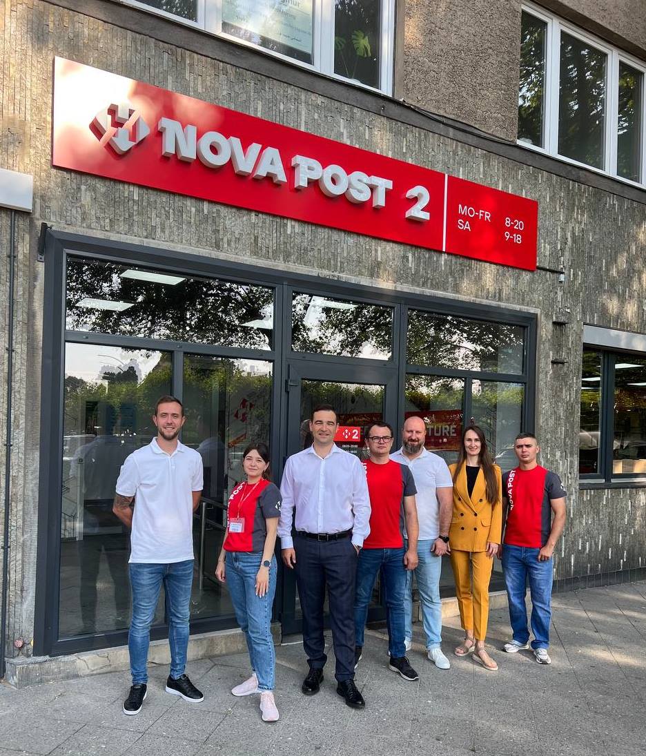 "Нова пошта" відкрила нове відділення в європейській столиці: перші фото